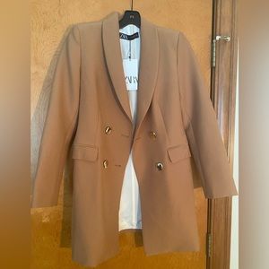 Beige women’s blazer - new with tags